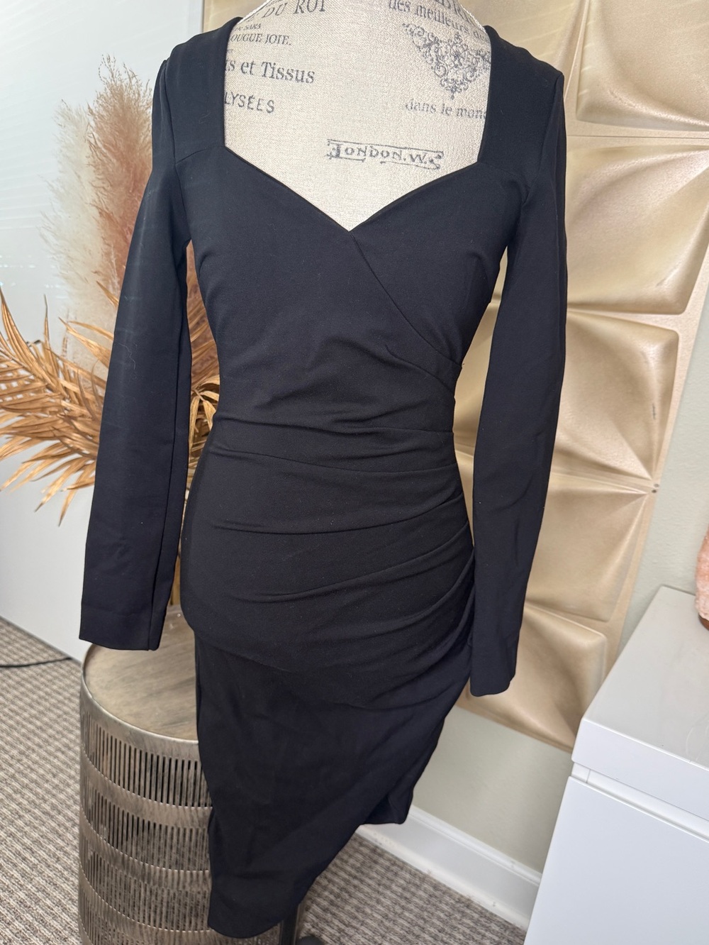 Lavish Alice Black Sweetheart Neckline Ruched Bodycon Dress